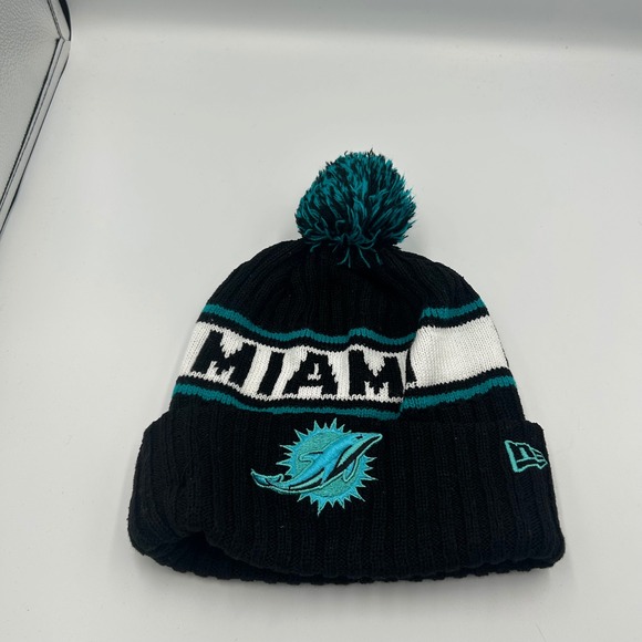 New Era Other - New Era Miami Dolphins Hat Unisex OSFM Black Knit Pom Beanie Fleece Lined
